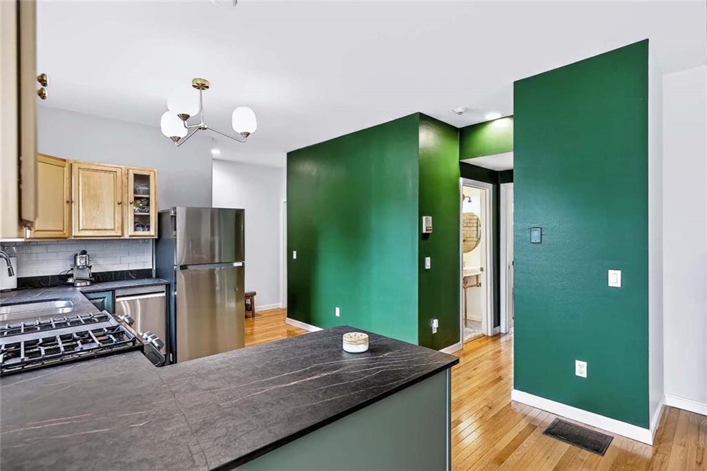 8 Slocum Street Unit 17 Property Photo 11