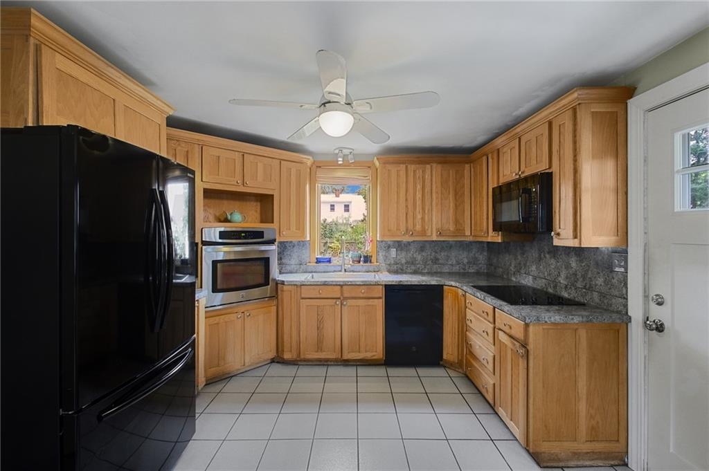 36 Becker Avenue Property Photo 7