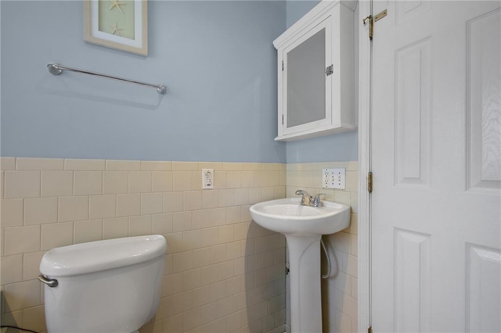 36 Becker Avenue Property Photo 14