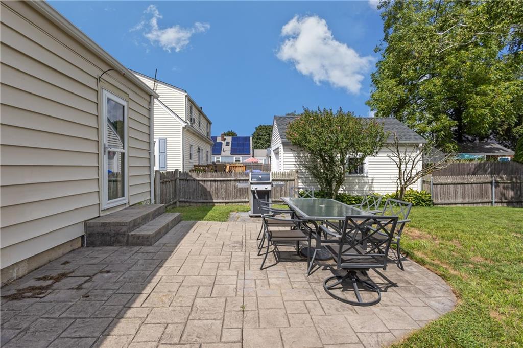 36 Becker Avenue Property Photo 27