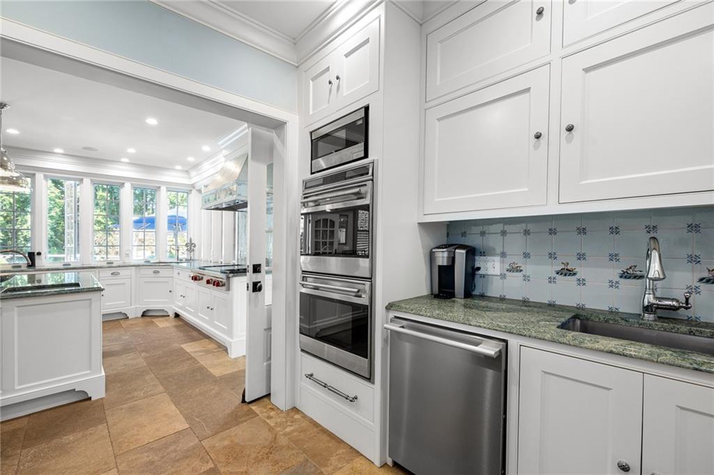 14 Bay View Road Property Photo 20