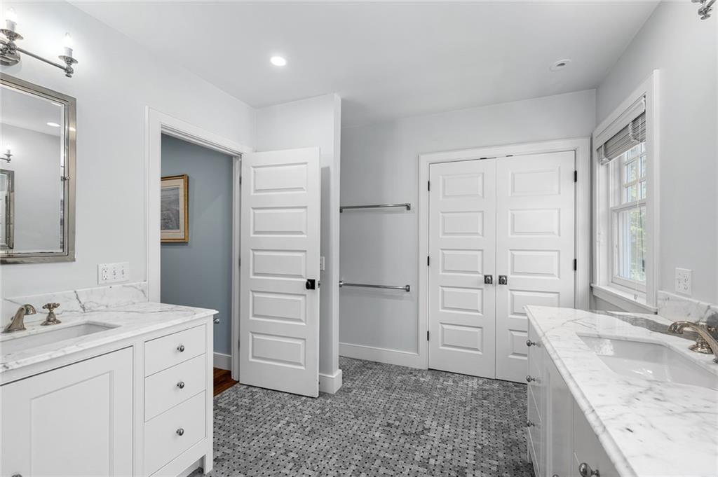 14 Bay View Road Property Photo 36