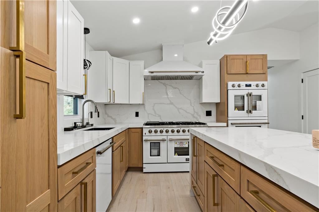 433 Gravelly Hill Road Property Photo 10