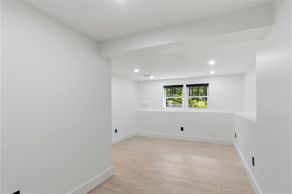 433 Gravelly Hill Road Property Photo 25
