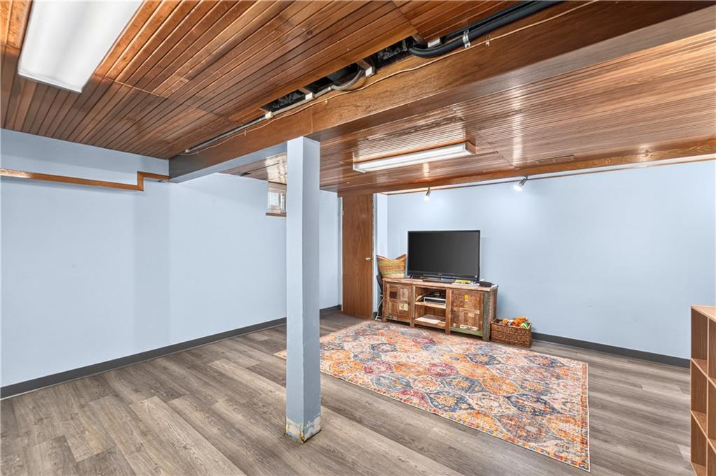 87 Miller Avenue Property Photo 30