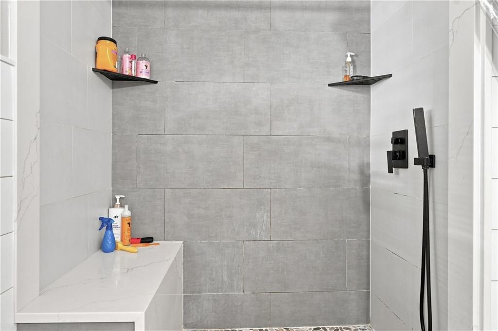 6 Flanders Street Property Photo 19