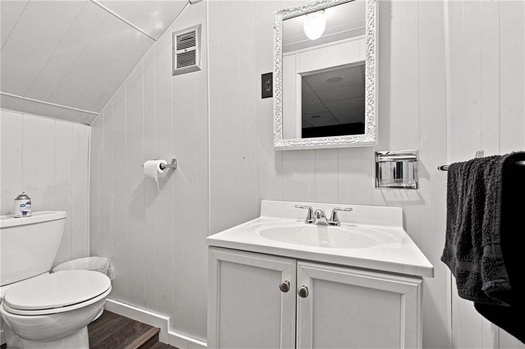6 Flanders Street Property Photo 35