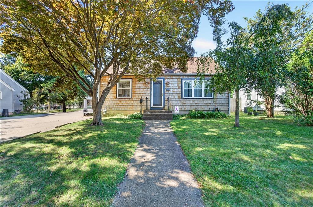 333 Maple Street Property Photo 1
