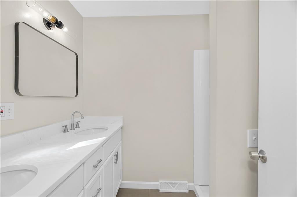 6 Acacia Court Property Photo 18