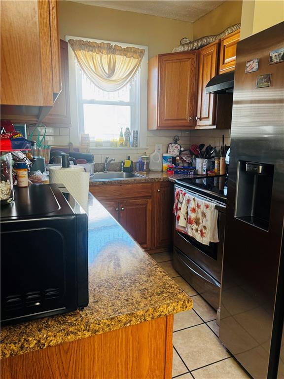 82 What Cheer Street Property Photo 18