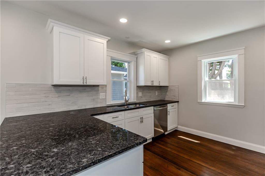 41 Wellesley Avenue Property Photo 11
