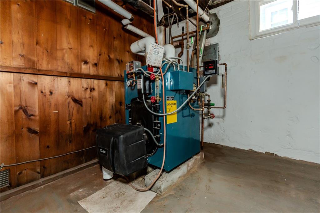 41 Wellesley Avenue Property Photo 35