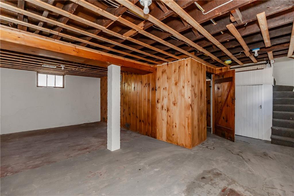 41 Wellesley Avenue Property Photo 38