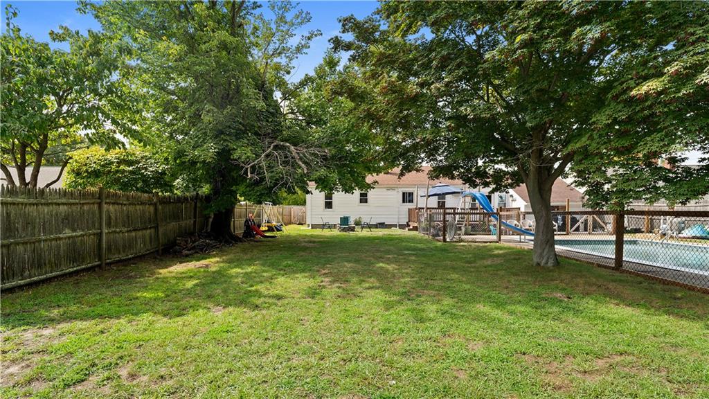 38 Fairfield Court Property Photo 25