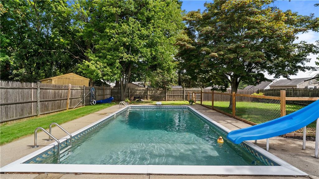 38 Fairfield Court Property Photo 28