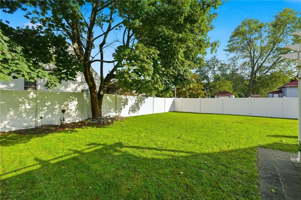 76 George Arden Avenue Property Photo 13