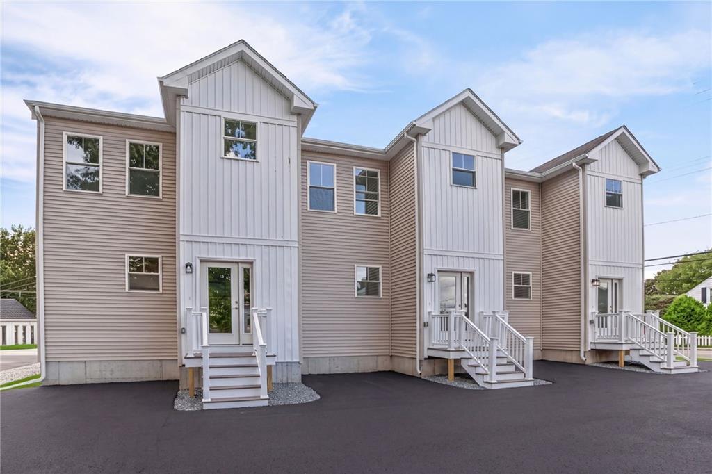 2 Rounds Avenue Property Photo 1