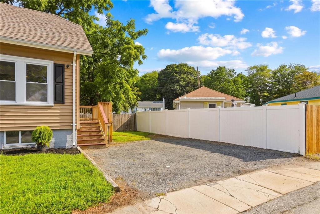 21 Overbrook Avenue Property Photo 3