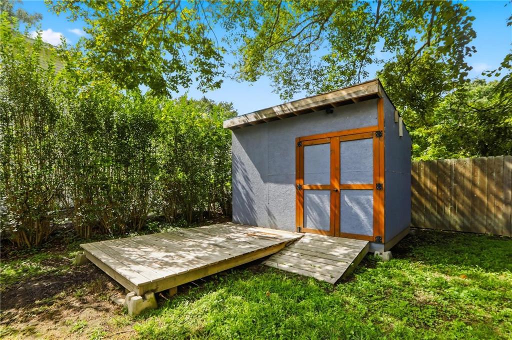 21 Overbrook Avenue Property Photo 4
