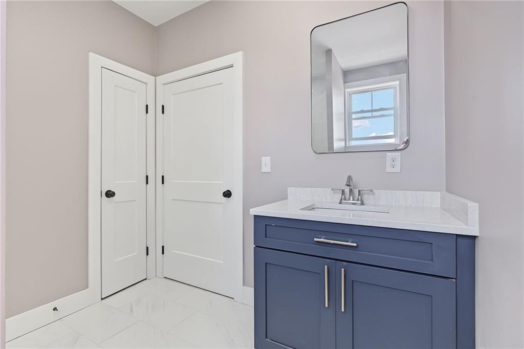 4 Rounds Avenue Property Photo 21