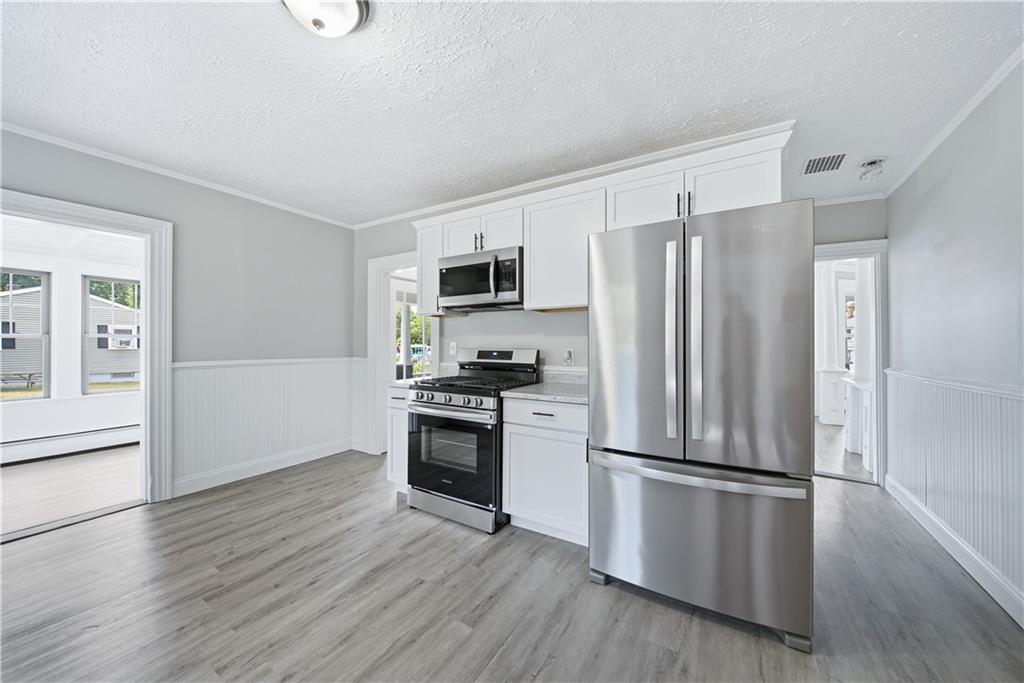 430 Cumberland Hill Road Property Photo 3