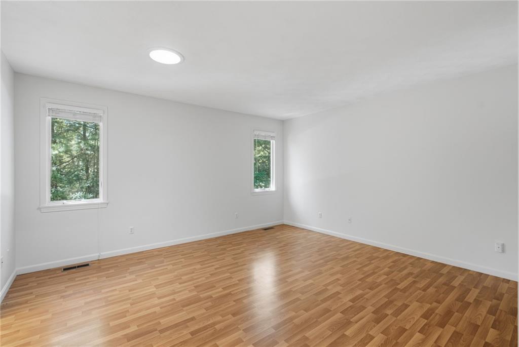 170 Pine Glen Drive Property Photo 16