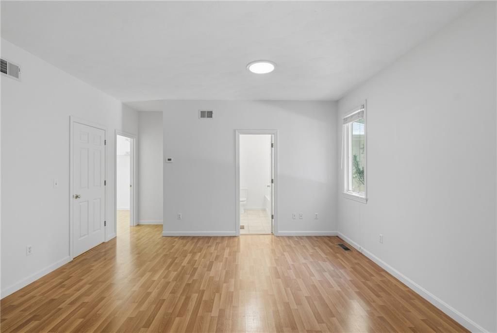 170 Pine Glen Drive Property Photo 17