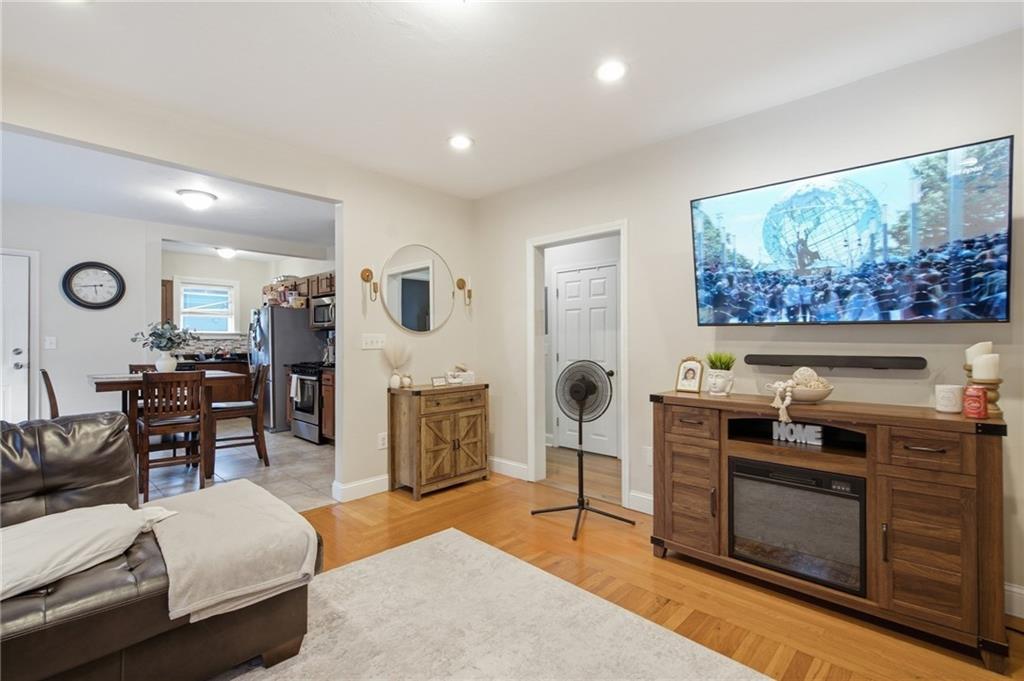 107 109 Park Street Property Photo 28