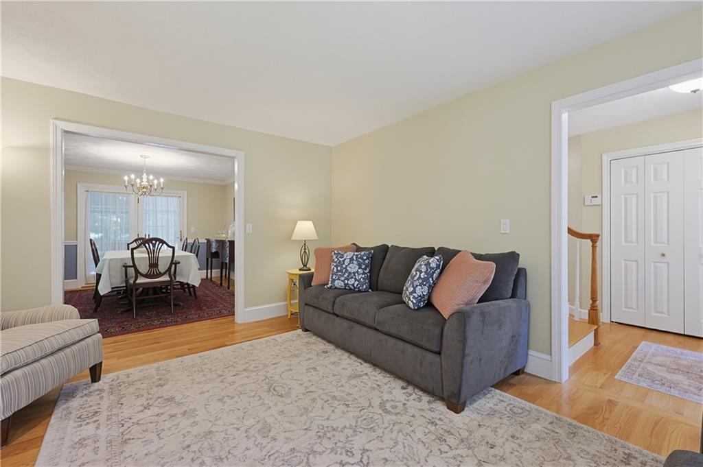 125 Walker Street Property Photo 5