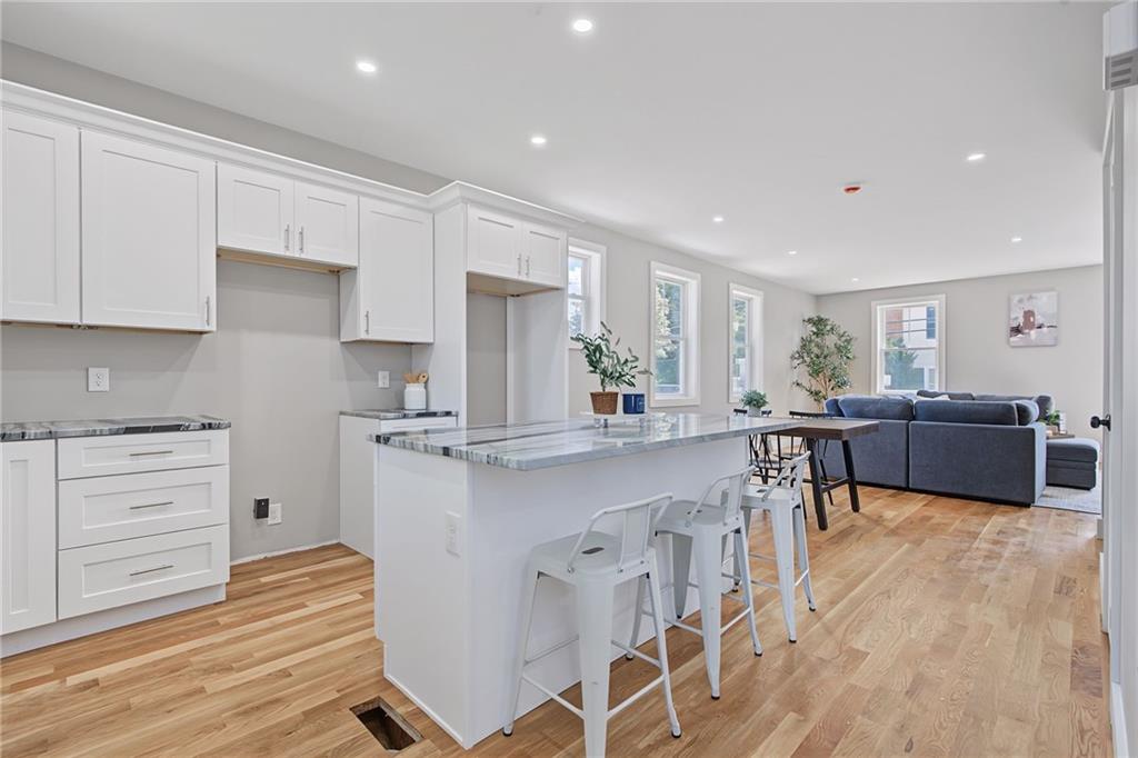 6 Rounds Avenue Property Photo 2