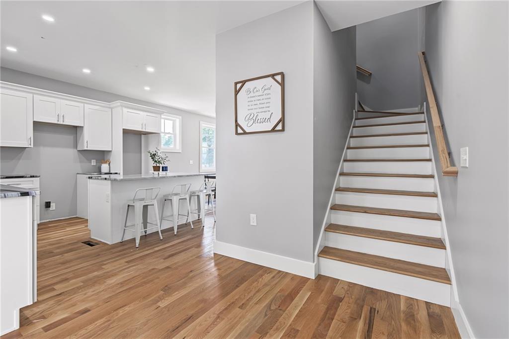 6 Rounds Avenue Property Photo 5