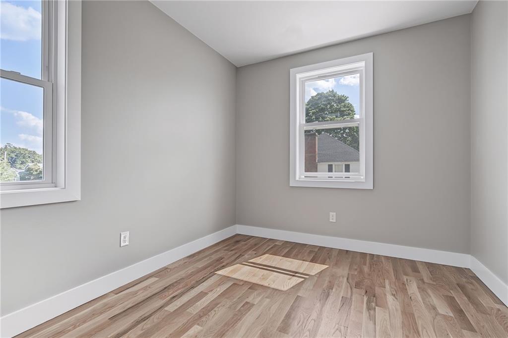 6 Rounds Avenue Property Photo 20