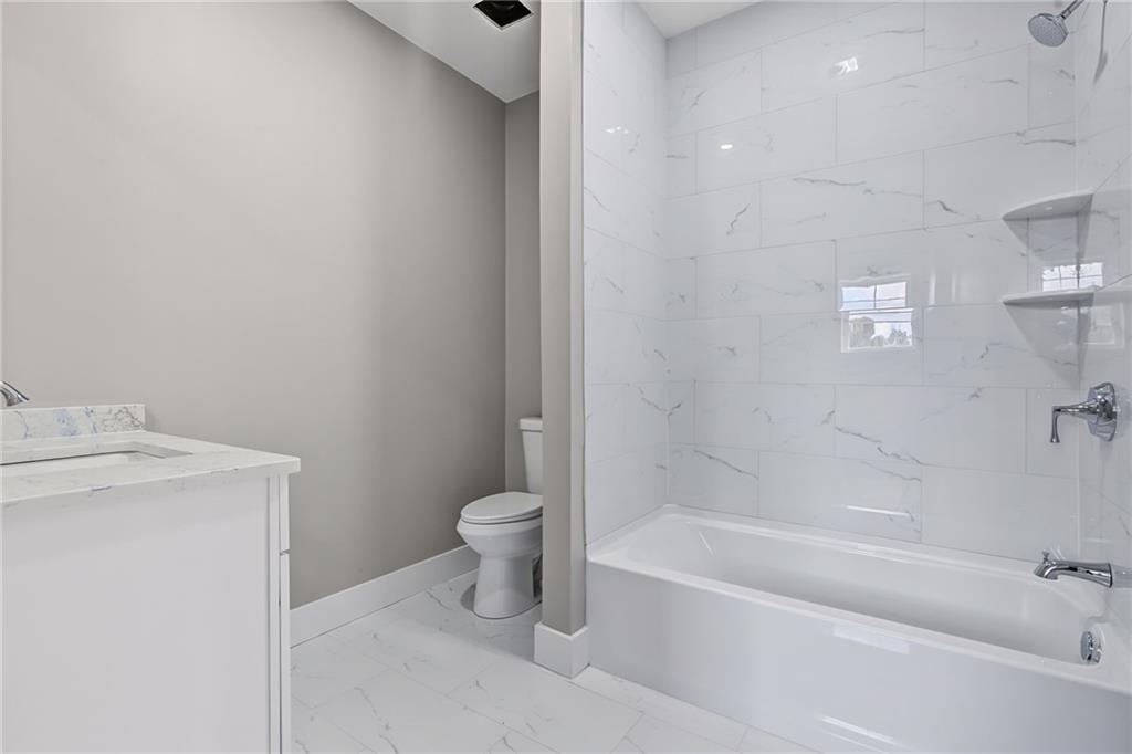 6 Rounds Avenue Property Photo 22