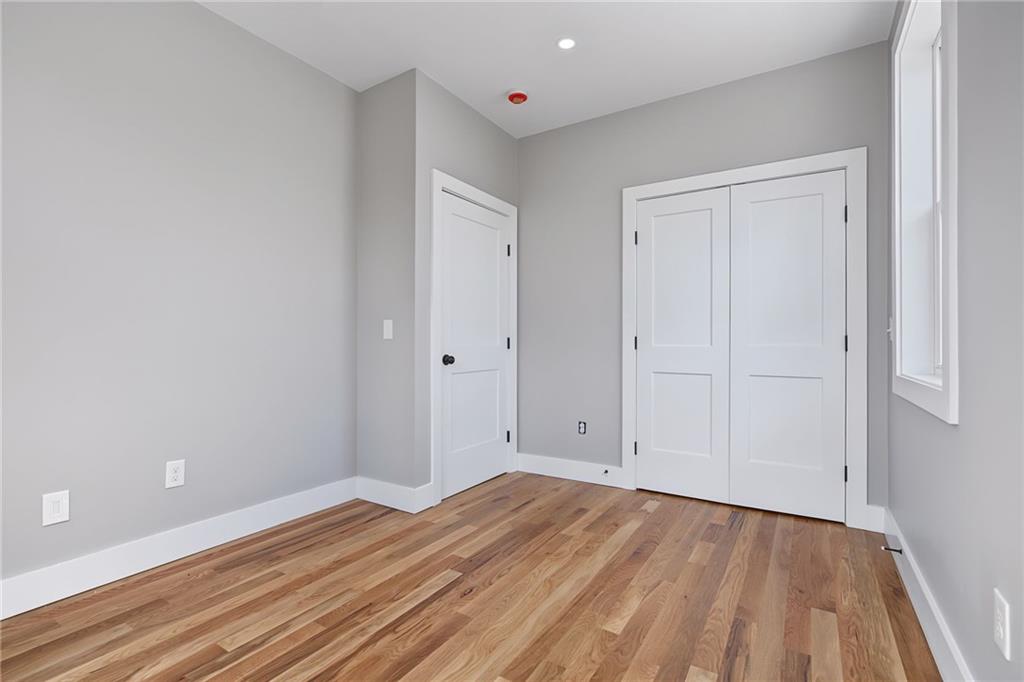 6 Rounds Avenue Property Photo 24