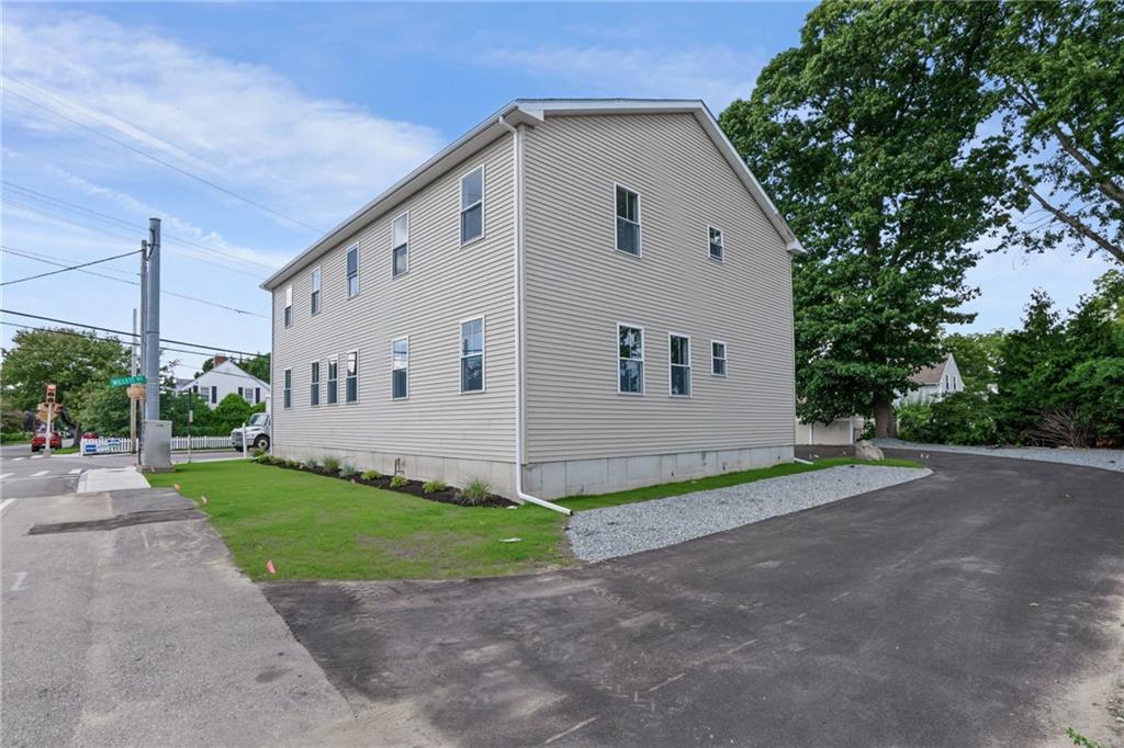 6 Rounds Avenue Property Photo 32