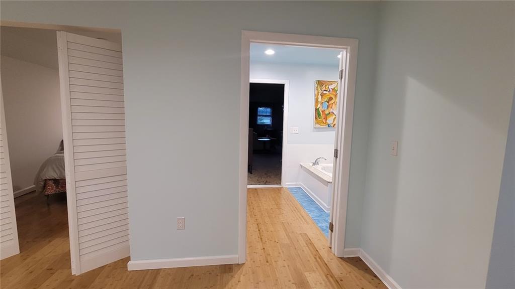 256 Matunuck Beach Road Property Photo 23