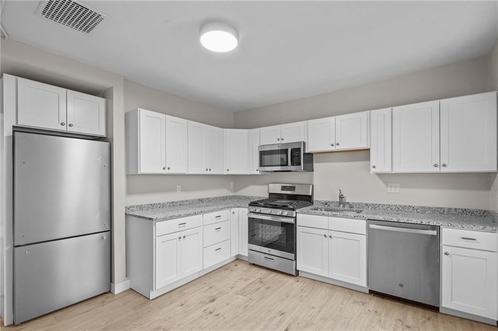 584 Weeden Street Property Photo 1