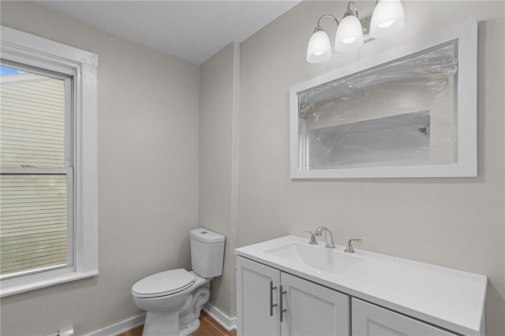 584 Weeden Street Property Photo 13