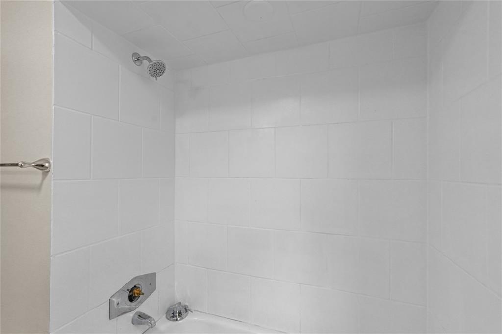 584 Weeden Street Property Photo 14