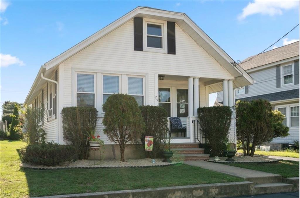 25 Hollywood Avenue Property Photo 1