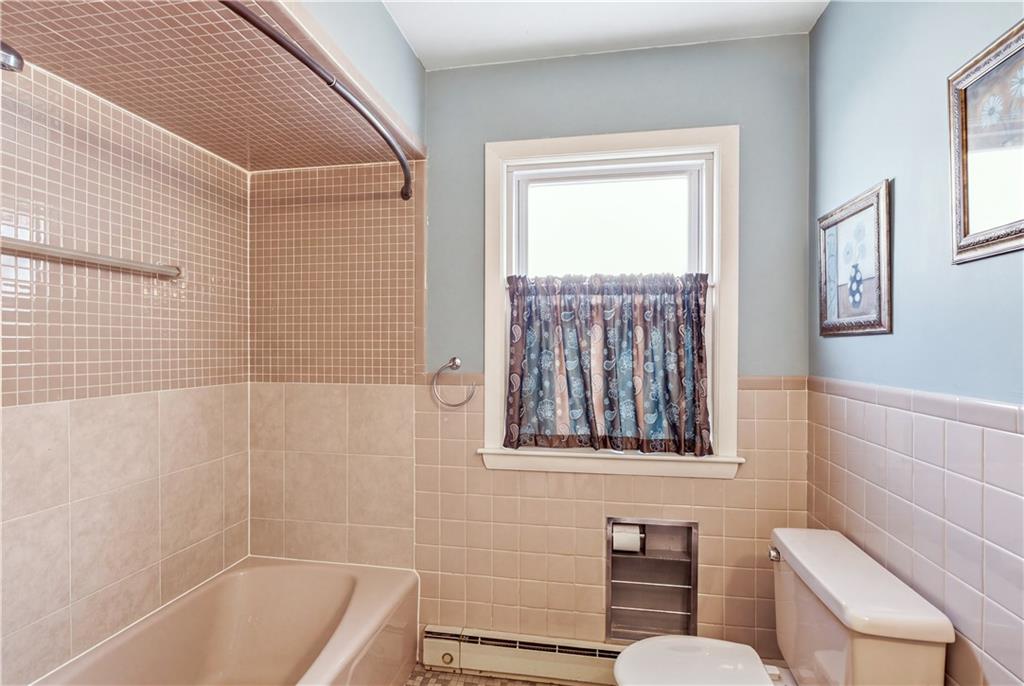 23 Penrose Street Property Photo 36