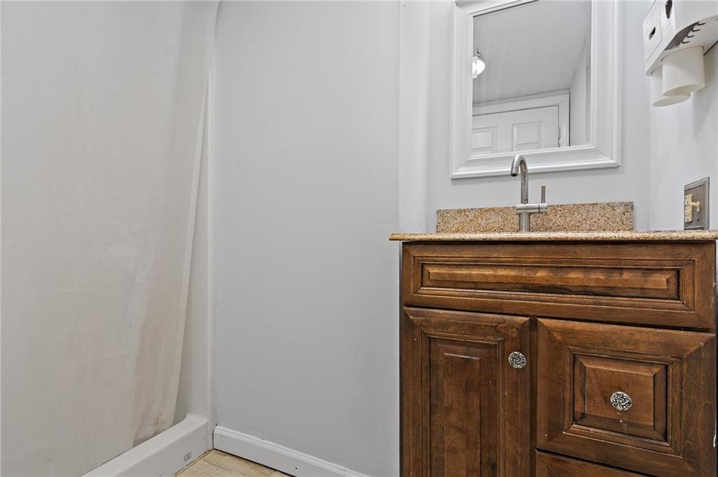 72 Dayton Avenue Property Photo 16