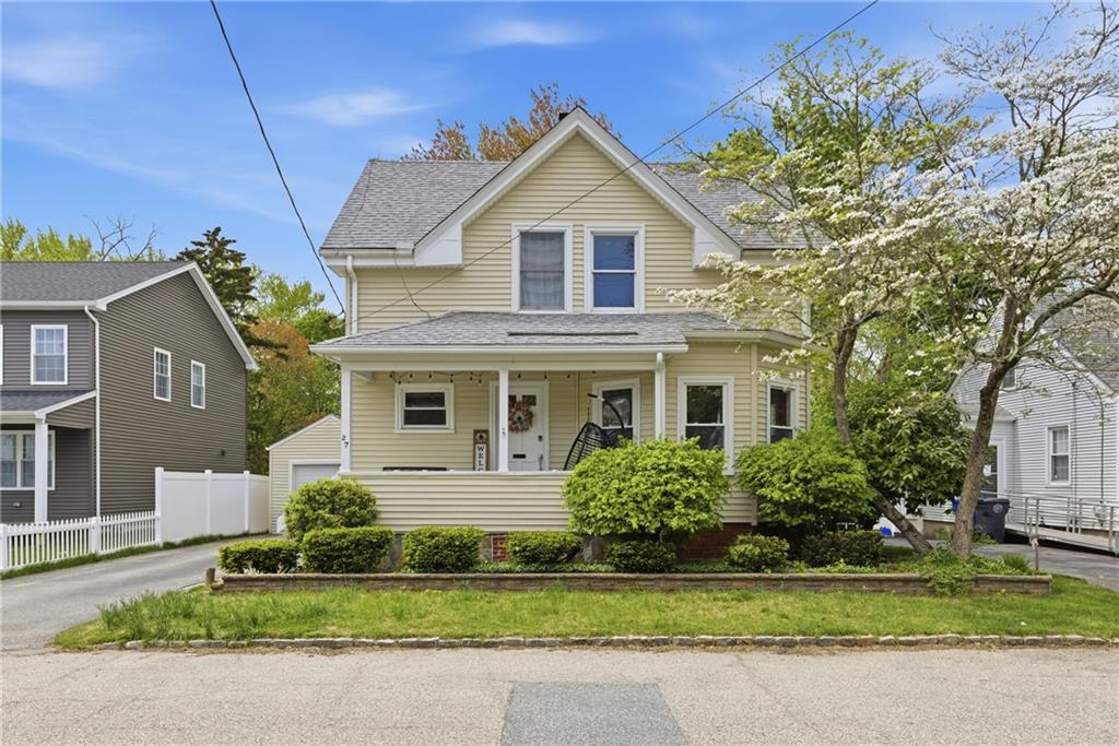 27 Hemlock Avenue Property Photo 1
