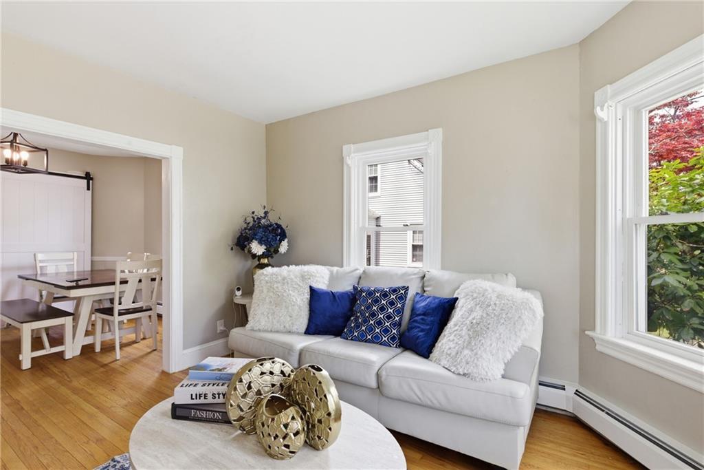 27 Hemlock Avenue Property Photo 6