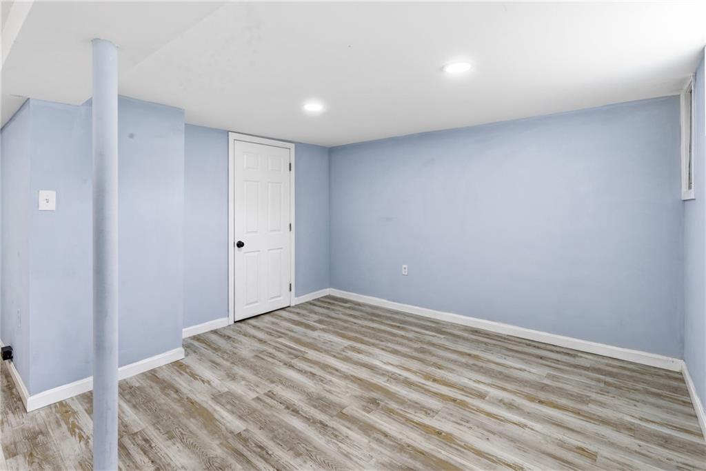 27 Hemlock Avenue Property Photo 22