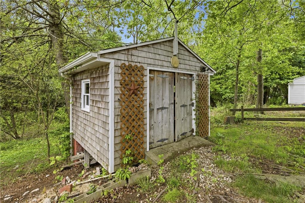 27 Hemlock Avenue Property Photo 29