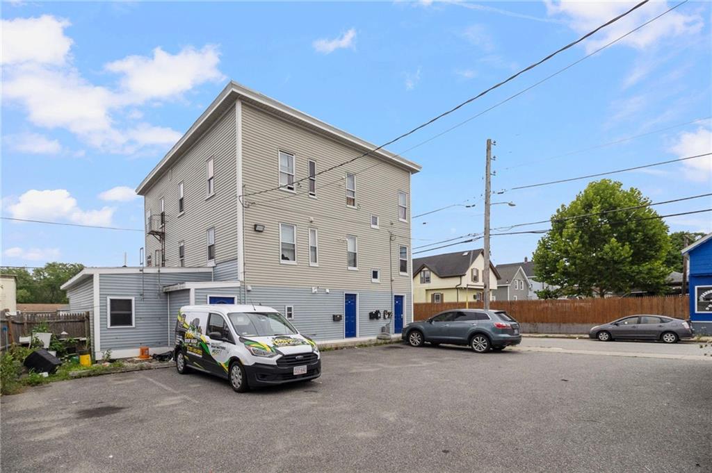 538 Wood Avenue Property Photo 3