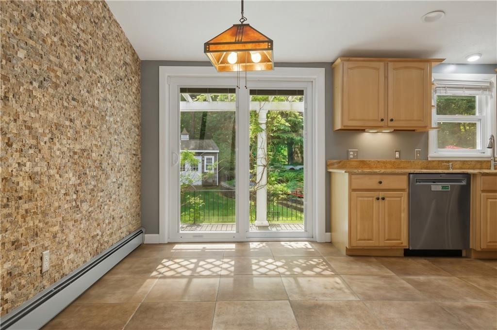 8 Ledgemont Drive Property Photo 10