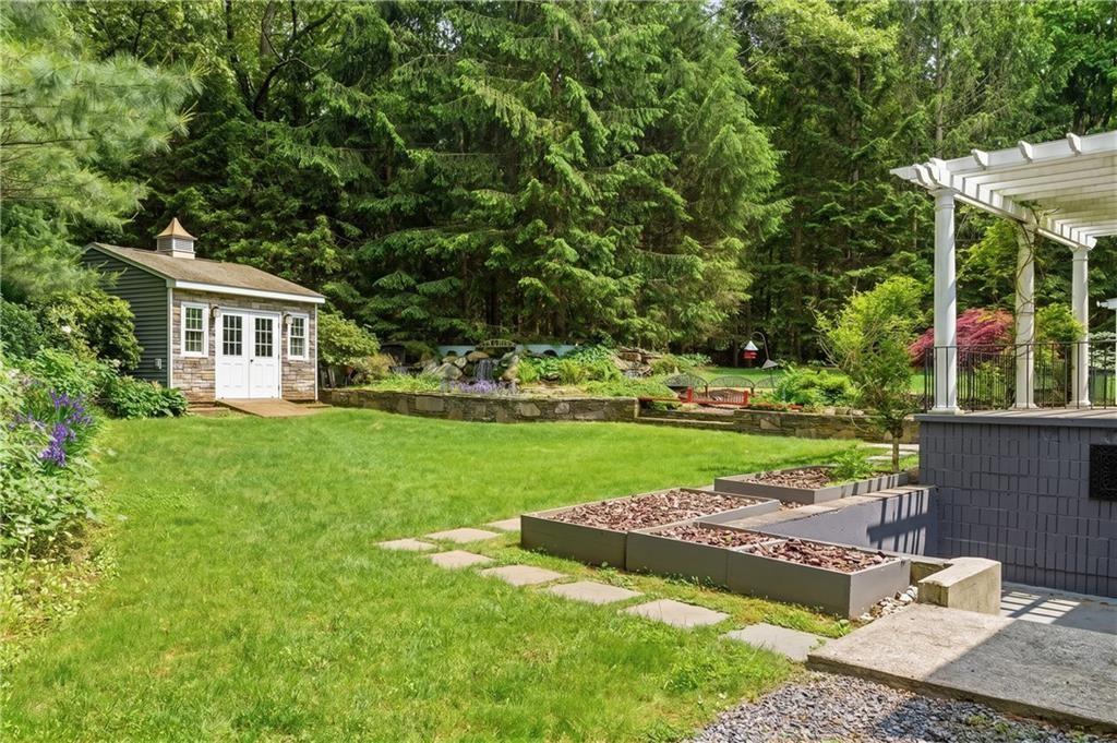 8 Ledgemont Drive Property Photo 39