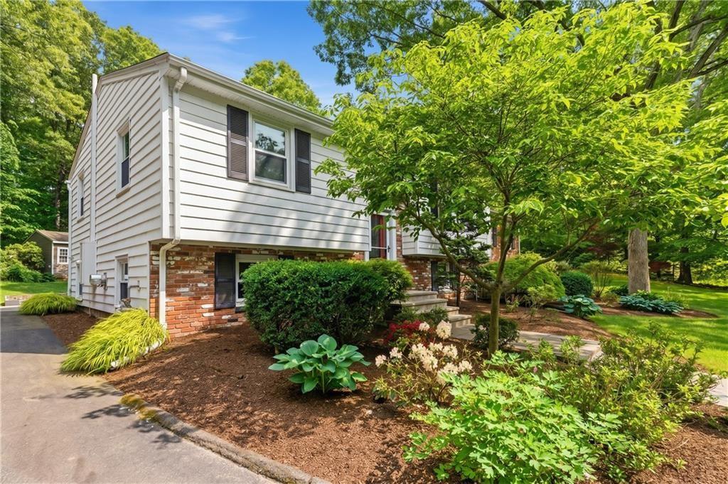 8 Ledgemont Drive Property Photo 40